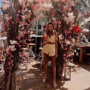 Forever 21 Dresses - Cute two piece set! So perfect for summer and fall Forever 21 Dresses - Cute two piece set! So perfect for summer and fall